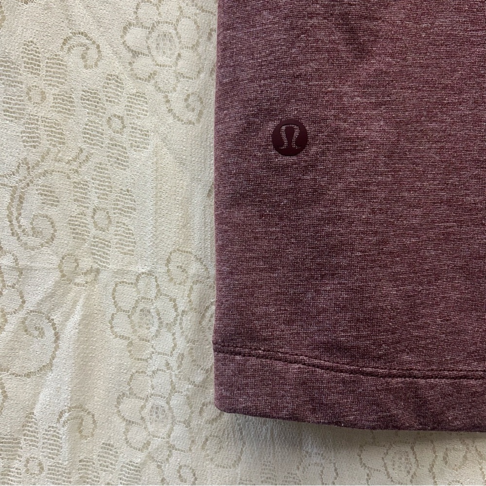 Lululemon short sleeve evolution polo in heather arctic plum size medium - Picture 10 of 10